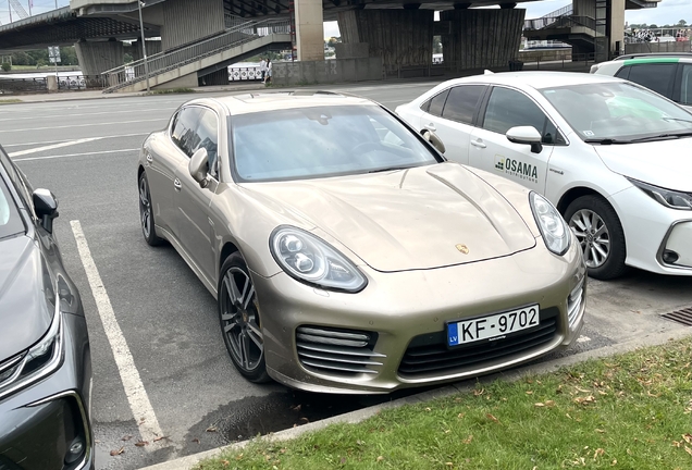 Porsche 970 Panamera Turbo S Executive MkII