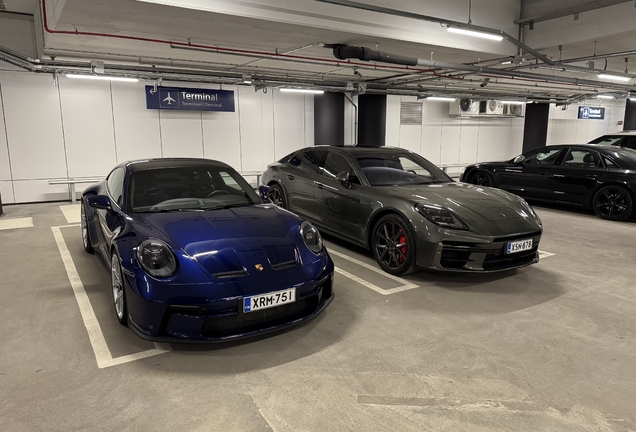 Porsche 972 Panamera Turbo E-Hybrid