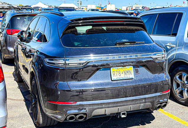 Porsche Cayenne Turbo S E-Hybrid