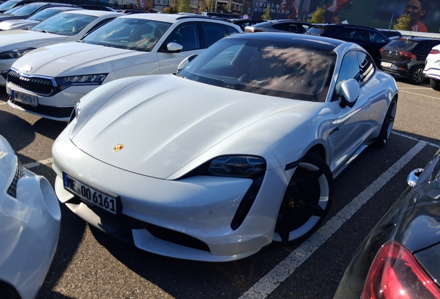 Porsche Taycan Turbo MkI