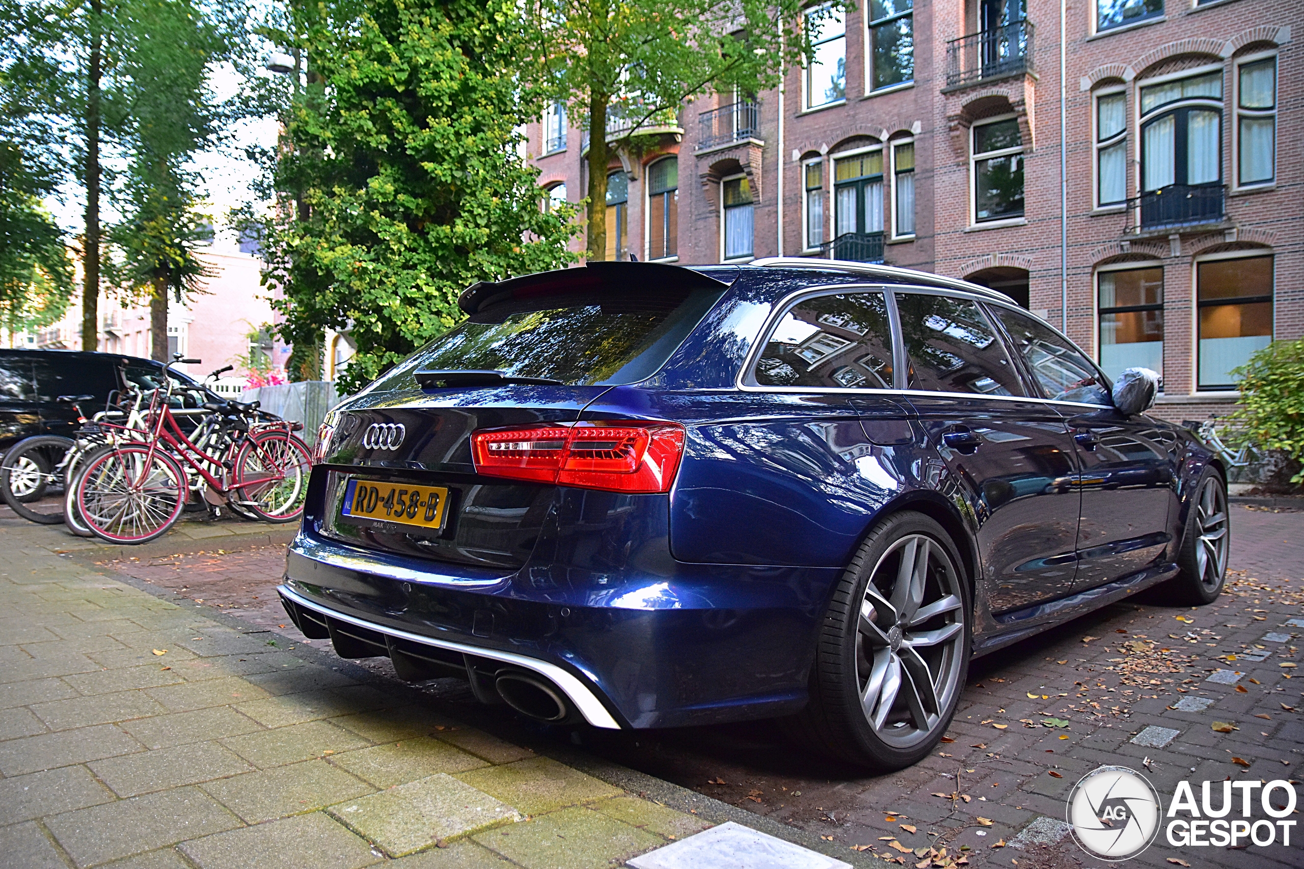 Audi RS6 Avant C7