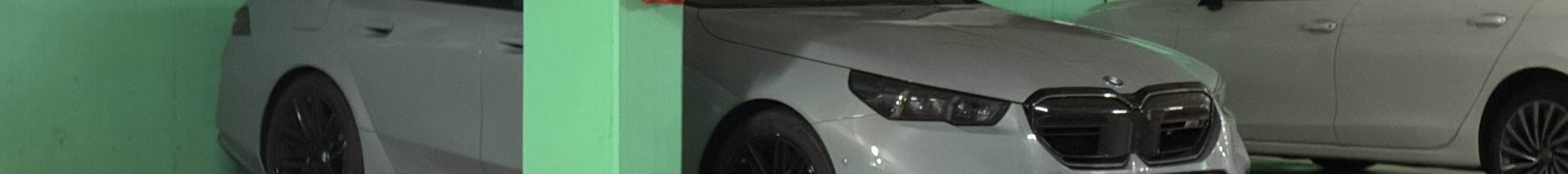BMW M5 G90
