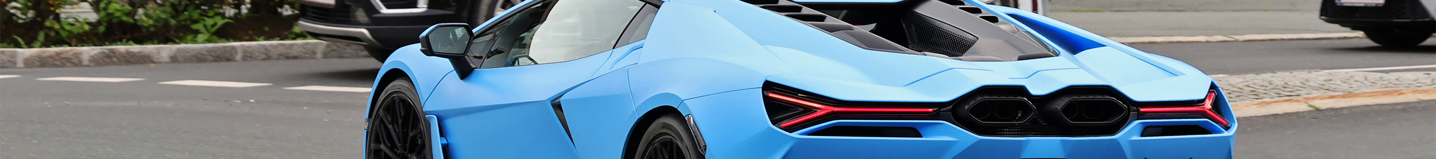 Lamborghini Revuelto