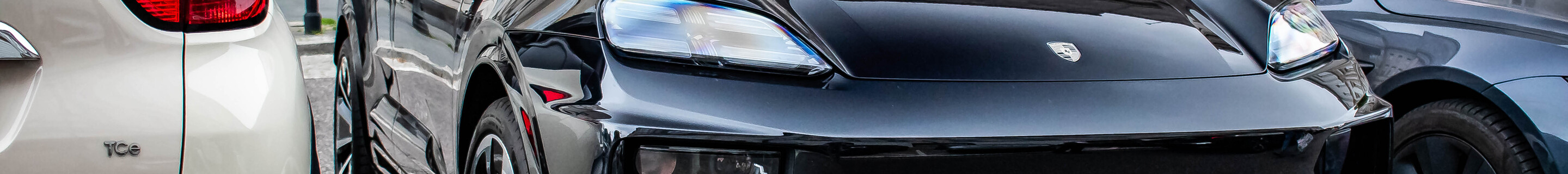 Porsche Macan EV Turbo