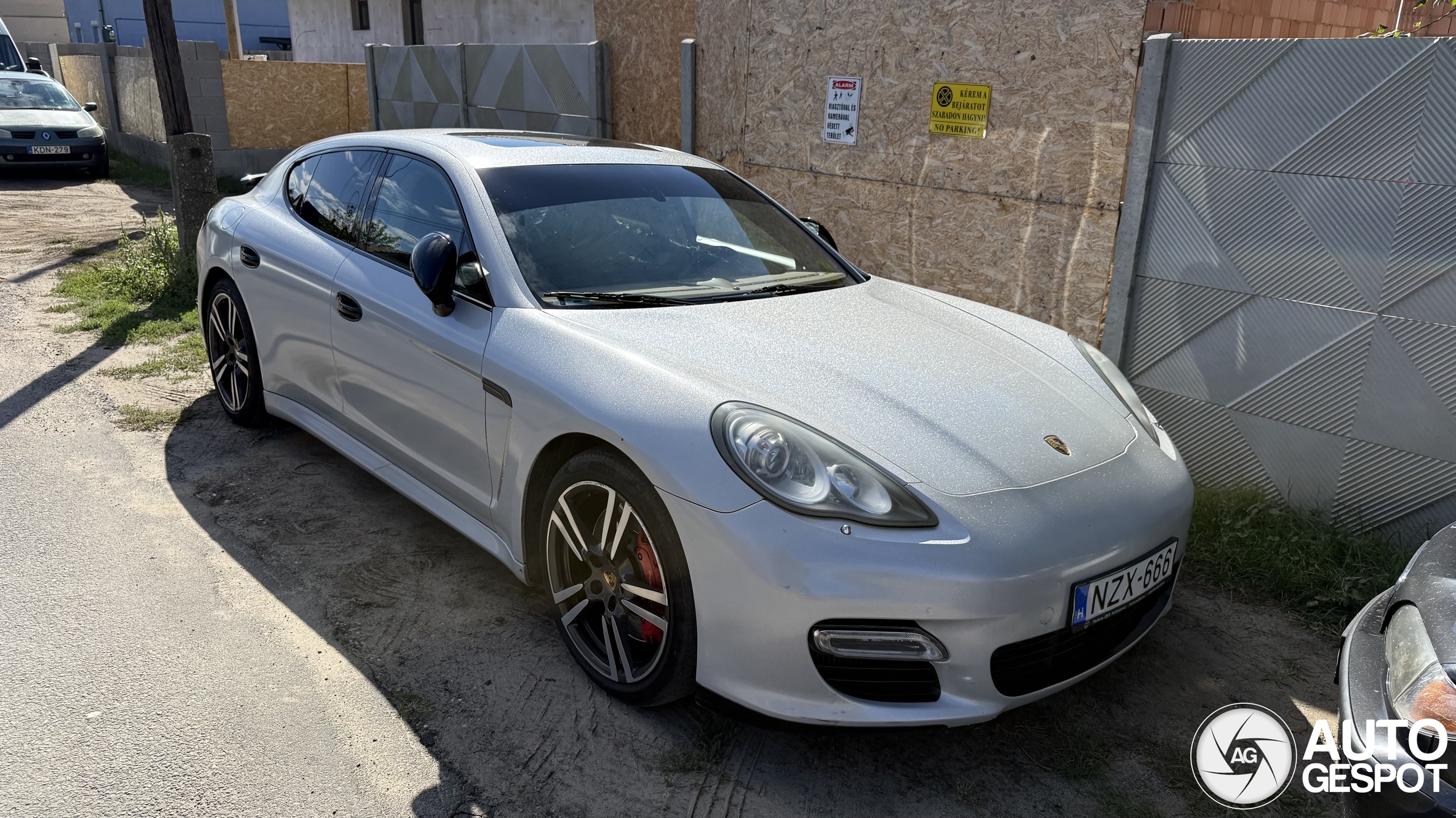 Porsche 970 Panamera Turbo MkI
