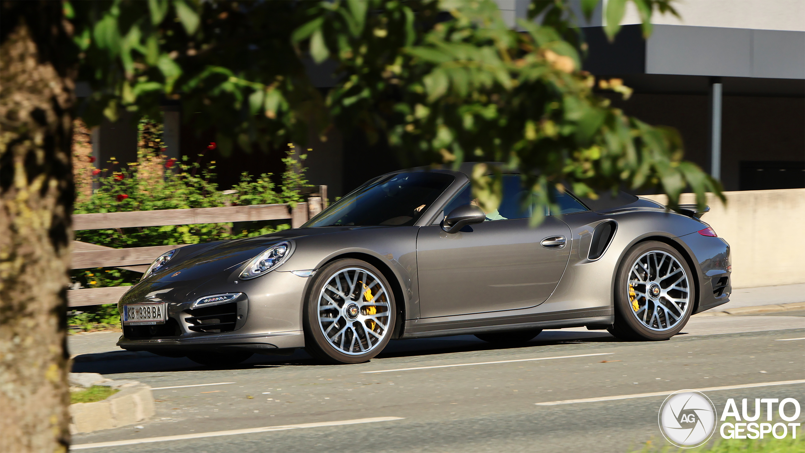 Porsche 991 Turbo S Cabriolet MkI