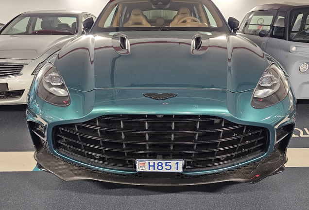 Aston Martin DBX707