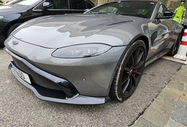 Aston Martin V8 Vantage 2018