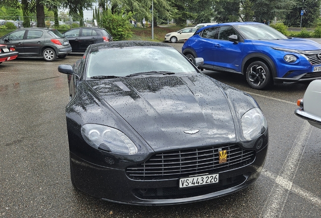 Aston Martin V8 Vantage