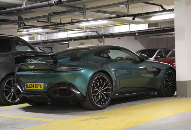 Aston Martin V8 Vantage Formula 1 Edition