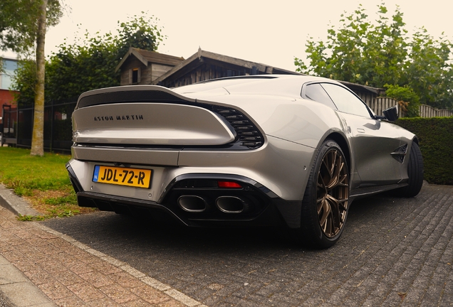 Aston Martin Vanquish 2025