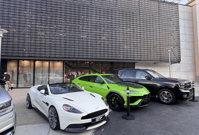 Aston Martin Vanquish Volante