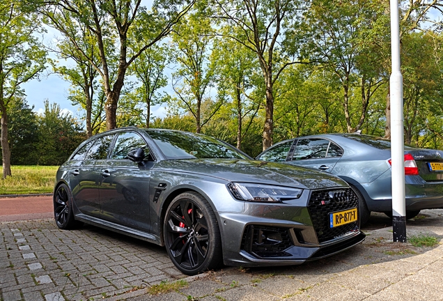 Audi ABT RS4 Avant B9