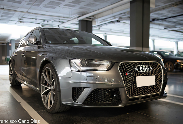 Audi RS4 Avant B8