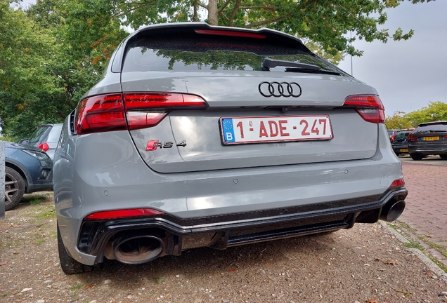 Audi RS4 Avant B9