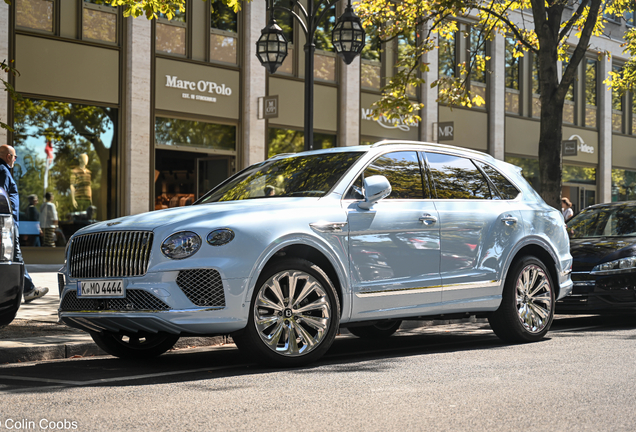 Bentley Bentayga Azure 2024