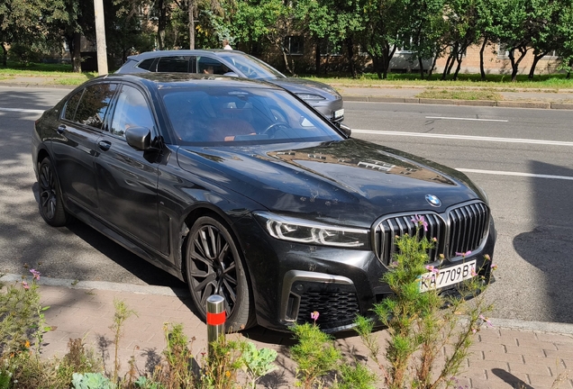 BMW M760Li xDrive 2019