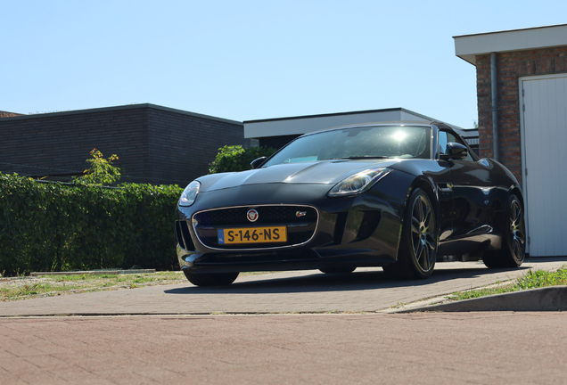 Jaguar F-TYPE S Convertible