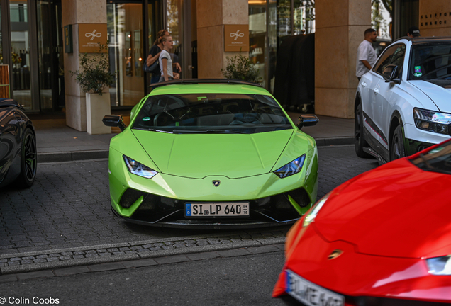 Lamborghini Huracán LP640-4 Performante