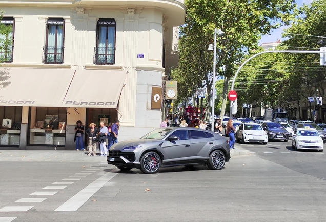 Lamborghini Urus SE
