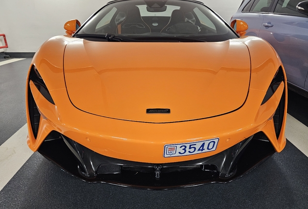 McLaren Artura Spider