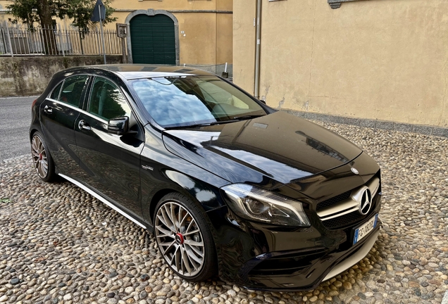 Mercedes-AMG A 45 W176 2015