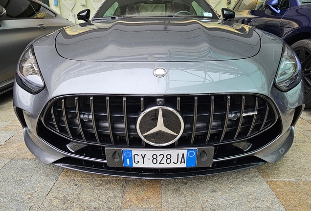 Mercedes-AMG GT 63 C192