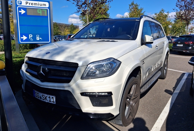 Mercedes-Benz GL 63 AMG X166