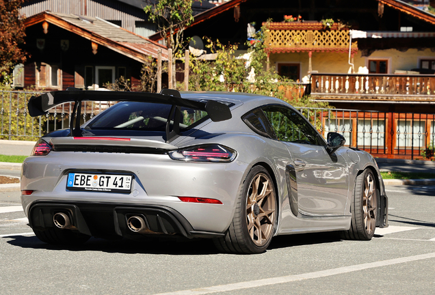 Porsche 718 Cayman GT4 RS Weissach Package