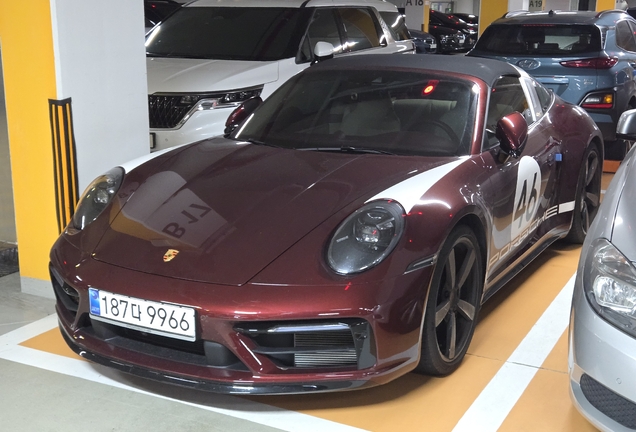 Porsche 992 Targa 4S MkI Heritage Design Edition