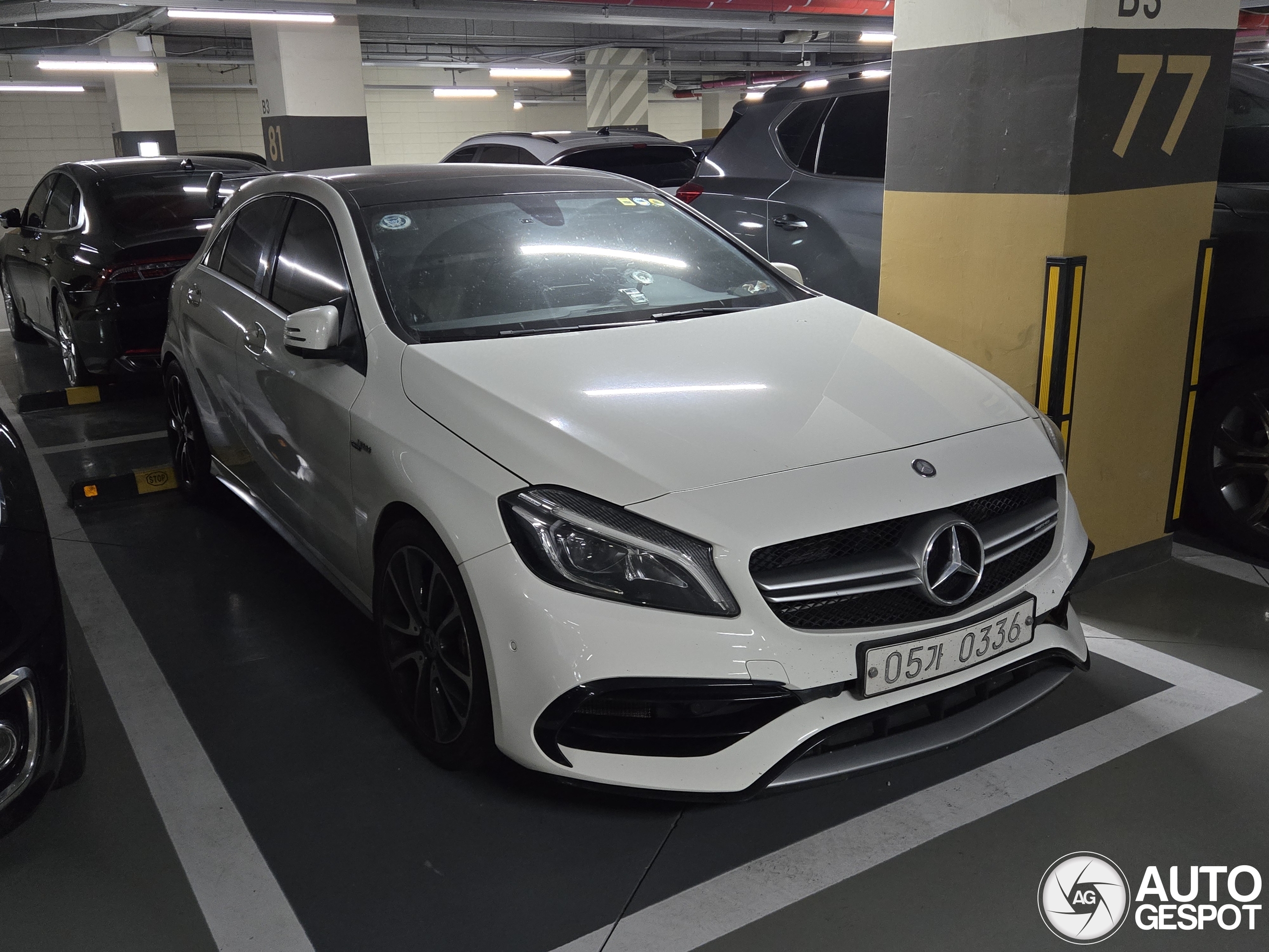 Mercedes-AMG A 45 W176 2015