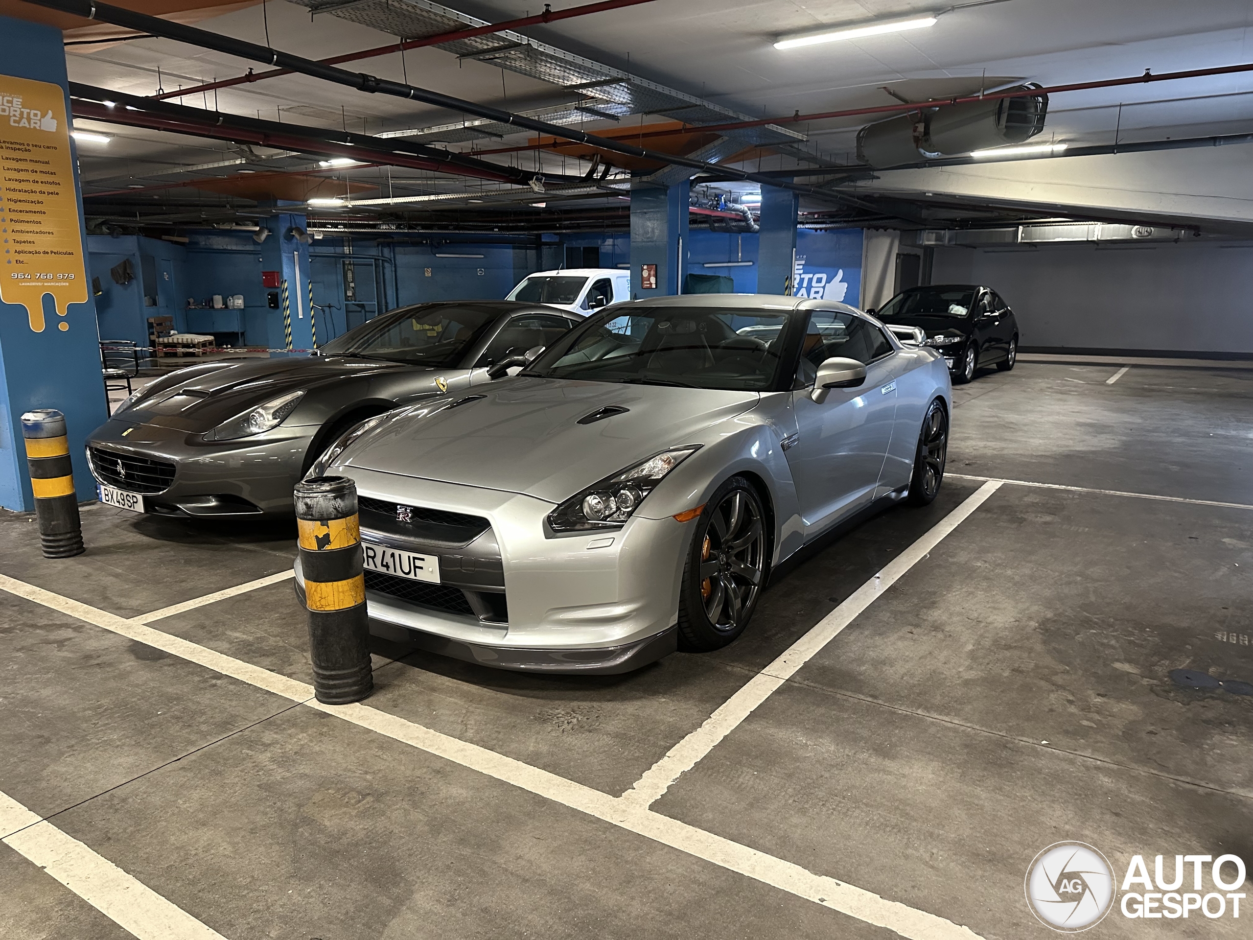 Nissan GT-R