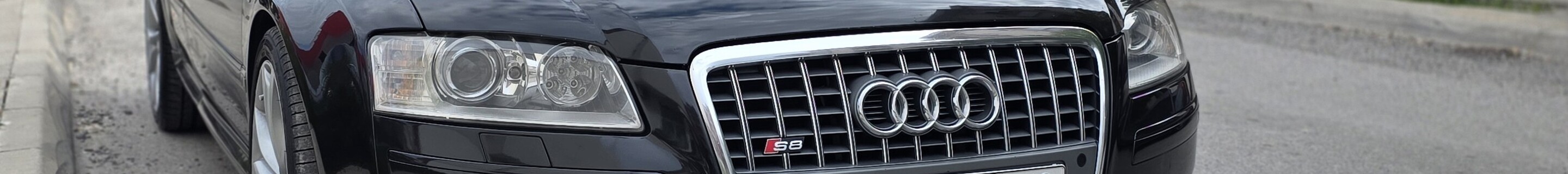 Audi S8 D3