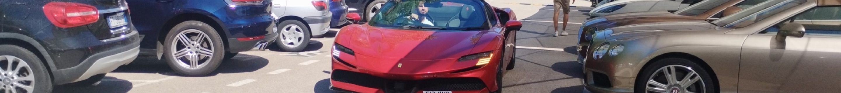Ferrari SF90 Spider