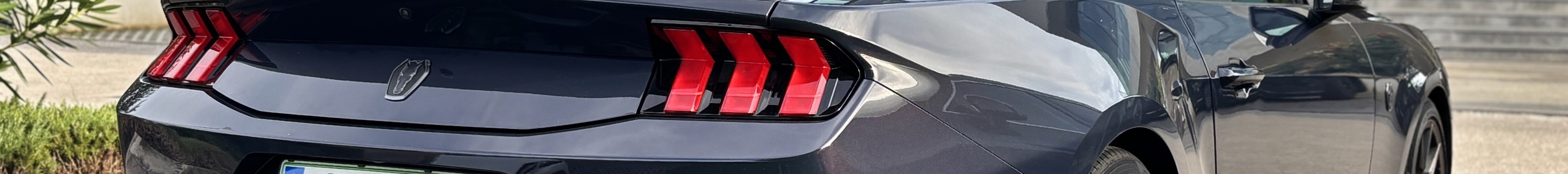 Ford Mustang Dark Horse 2024