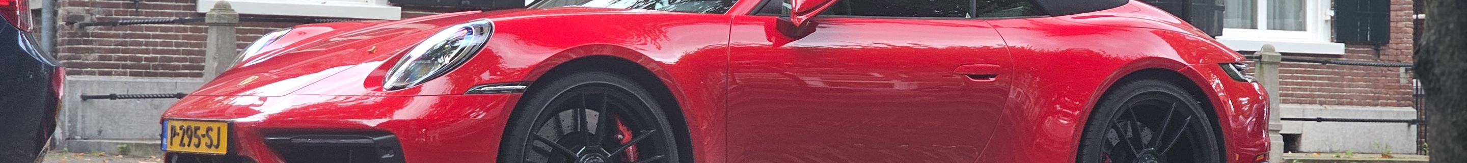 Porsche 992 Carrera 4 GTS Cabriolet MkI