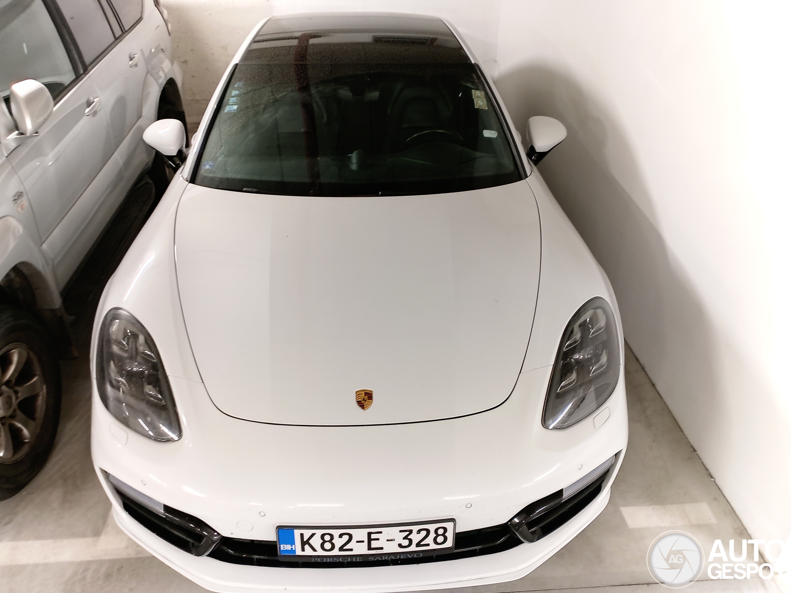 Porsche 971 Panamera Turbo MkI