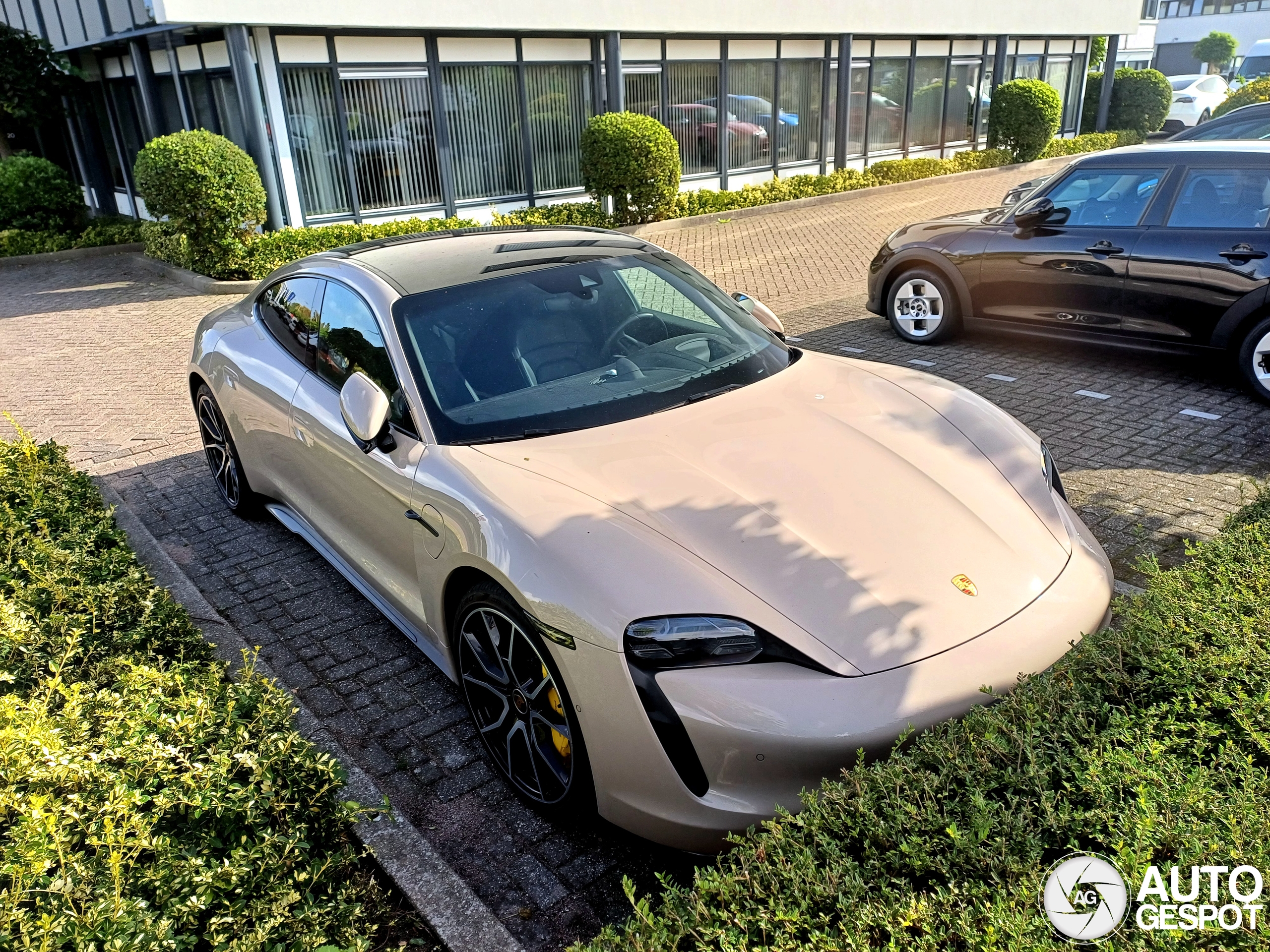 Porsche Taycan Turbo S