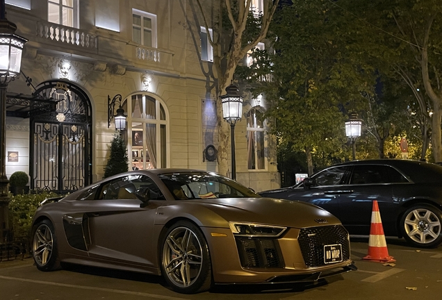 Audi R8 V10 Plus 2015