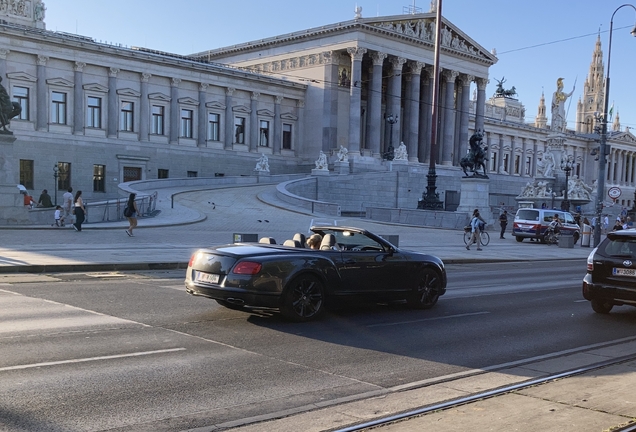 Bentley Continental GTC V8 2016
