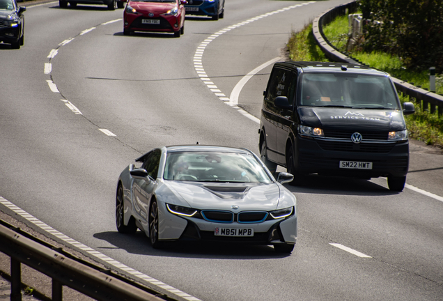 BMW i8
