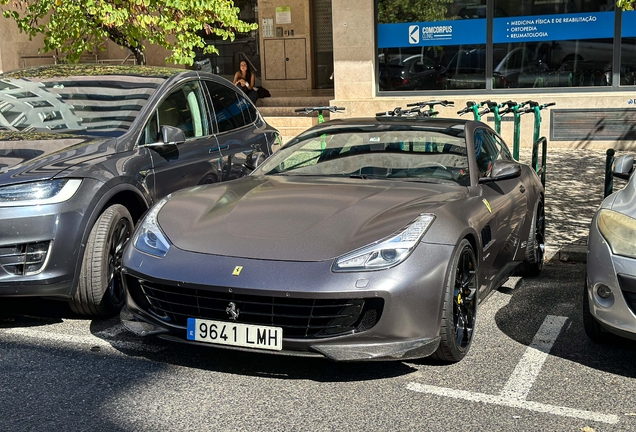 Ferrari GTC4Lusso Novitec Rosso