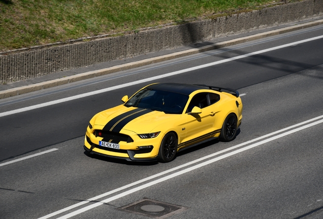 Ford Mustang GT 2015