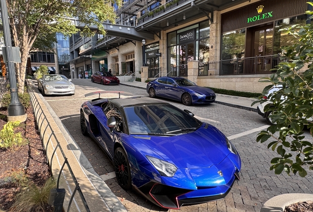 Lamborghini Aventador LP750-4 SuperVeloce Roadster