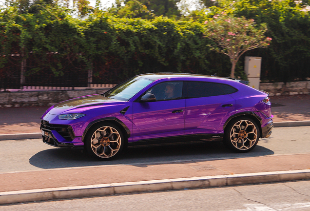 Lamborghini Urus Performante