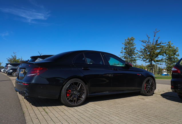 Mercedes-AMG E 63 S W213