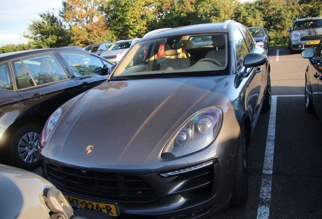 Porsche 95B Macan Turbo MkI