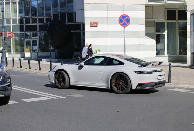 Porsche 992 Carrera 4 GTS MkI