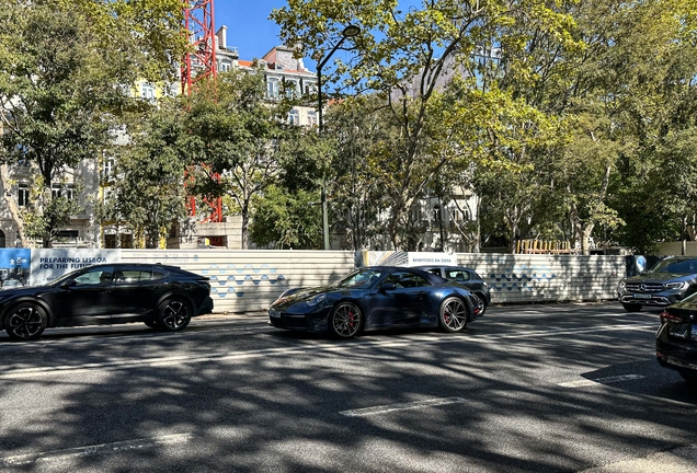 Porsche 992 Carrera 4S Cabriolet MkI