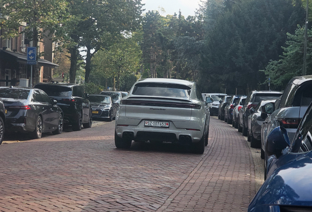Porsche Cayenne Coupé Turbo E-Hybrid